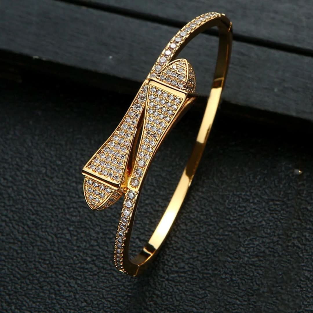 Dubai Contemporary Bangle - ShopLorca