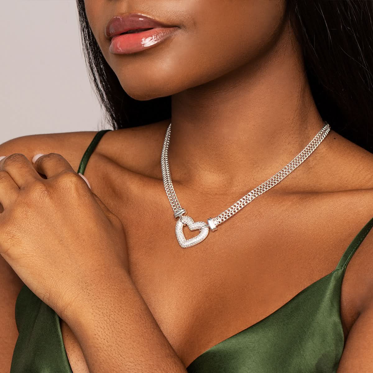 Paris Heart Pendant Necklace - ShopLorca